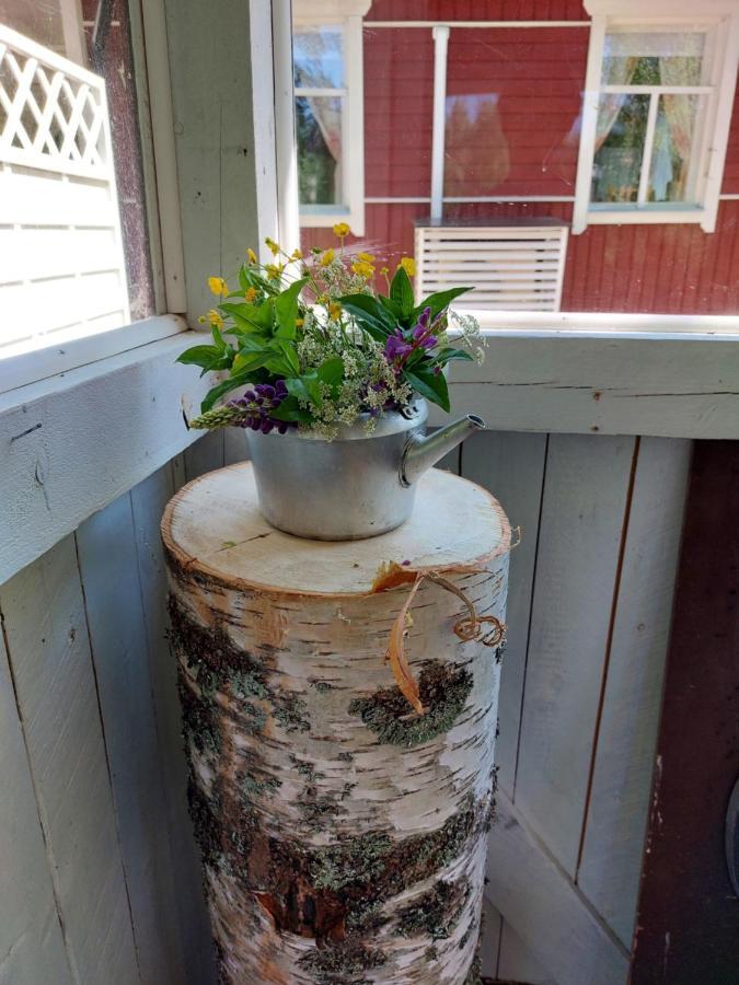 Ilmastoitu Kesaemoekki Askolassa Laehellae Porvoota Exterior photo